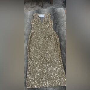 Dress the Population Gold Sequin Cocktail dress size small. New with tags.